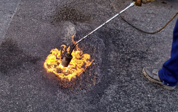 Burton Overy flat roofing repairs